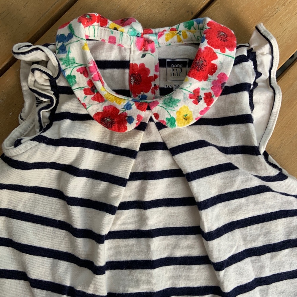 Gap 3-6mo shirt